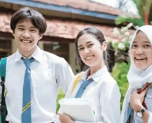 48 Ucapan Ulang Tahun untuk Kakak Kelas yang Bikin Senyum