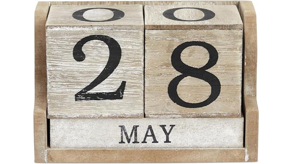 desk calendar wooden block