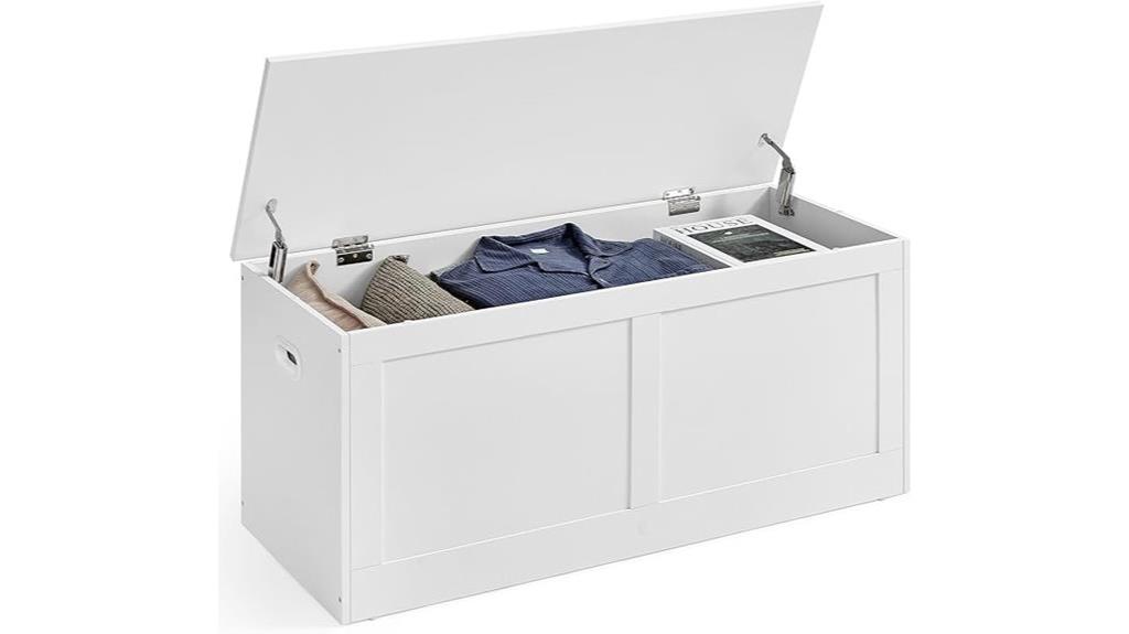 storage chest with hinges