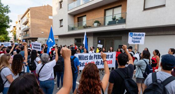 Thousands Protest Outside Ayuso's Penthouse Over Maricarmen's Eviction